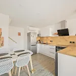Duplex Charme & Terrasse Plages A 500m 公寓 耶尔
